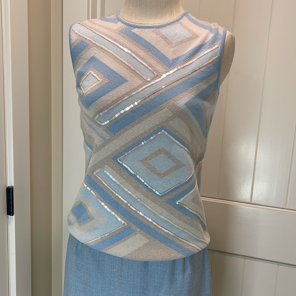 NWT ESCADA Suit Sequins Blue Twin Set Cami Size 38 Cardigan Sz 40 Skirt Sz 42 - Picture 6 of 17